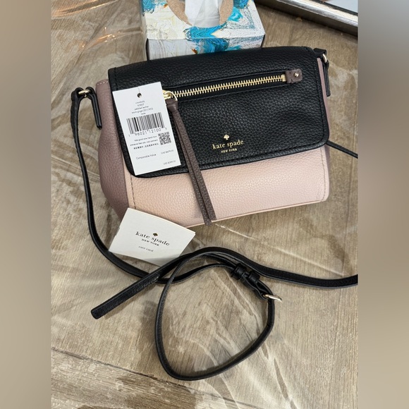 Kate spade crossbody bag like new - Picture 17 of 17